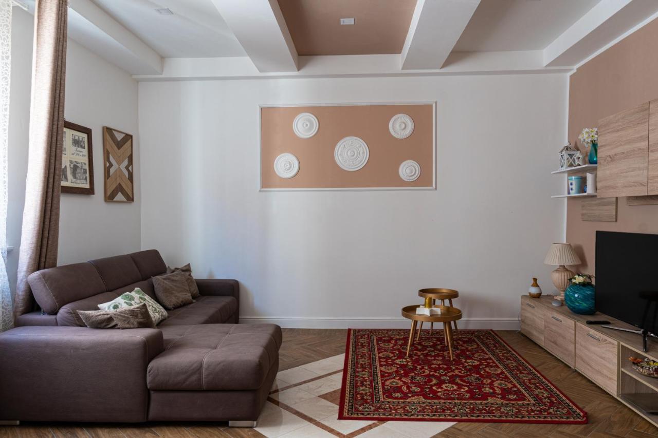 Willa Gold Maison Ferrara Zewnętrze zdjęcie